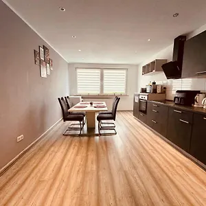 Zur Schoenen Aussicht I 90 M² I Idyllisch I Zuhause Apartment
